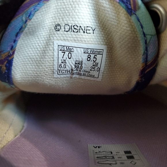 Disney Vans Princess Jasmin Sneakers Shoes - Picture 5 of 9